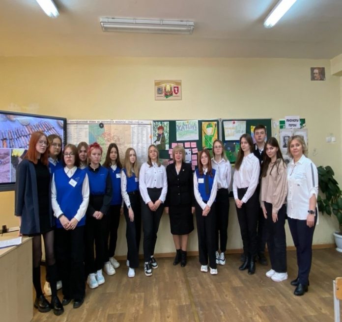 IMG-4a73059b951d7482795d379bf1dcd211-V